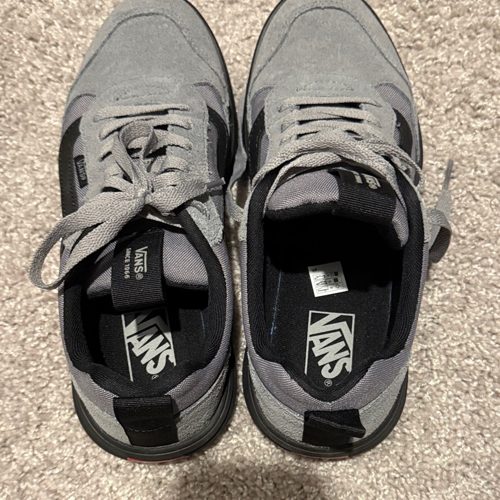 Vans Men's Black and Gray Sneakers - Picture 2 of 4